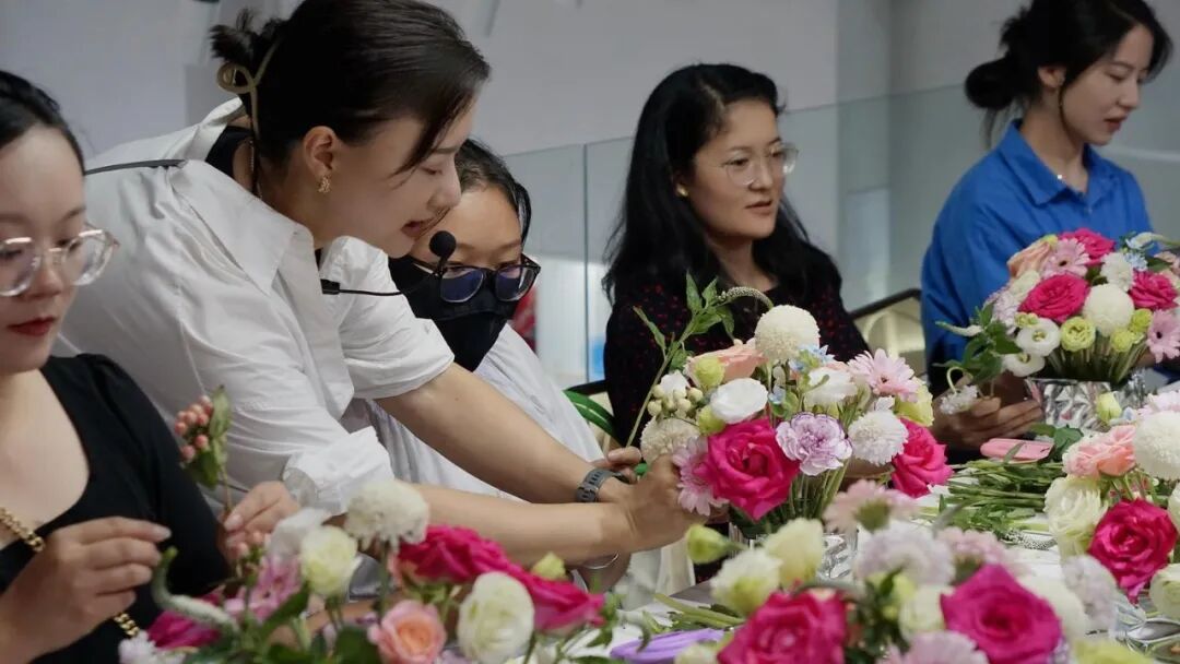 宗宗授课-泸水青年夜校 图片