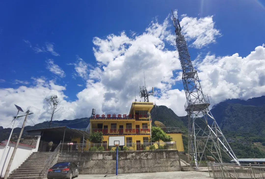 福贡人民广播电台"换新装"开播_要闻_怒江频道_云南网